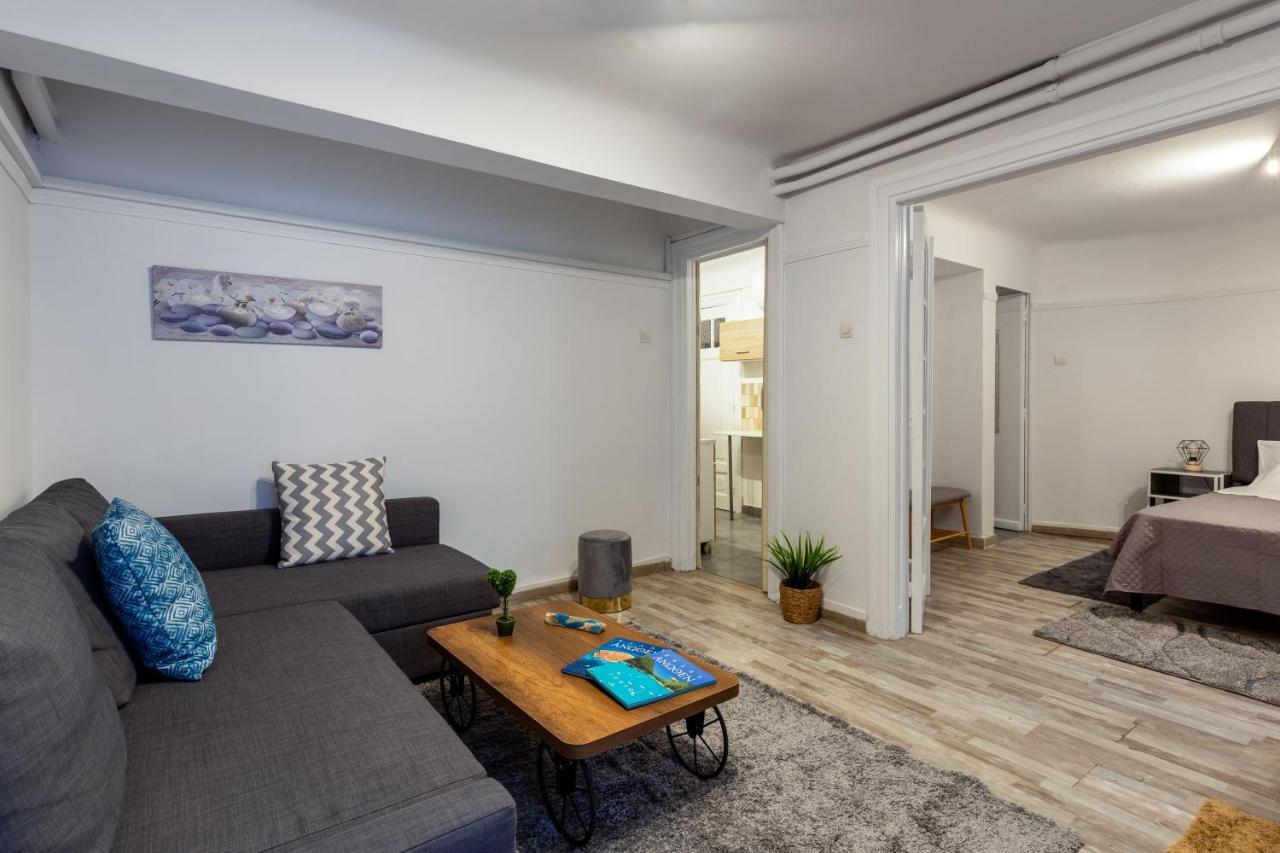 Central Apartment In The Heart Of Historic Center Athens Exterior photo
